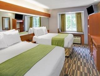 Microtel Inn & Suites By Wyndham Cherokee Kültér fotó
